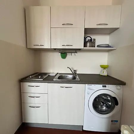 Apartment Sushi *